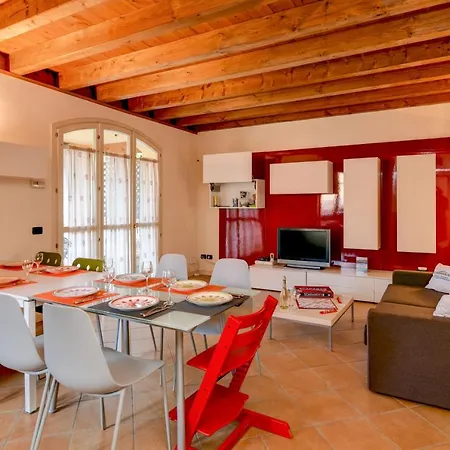 Borgo Del Torchio E6 Nyaraló Manerba del Garda