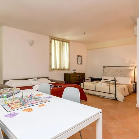 Borgo Del Torchio E6