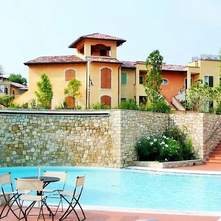 Borgo Del Torchio E6 Manerba del Garda