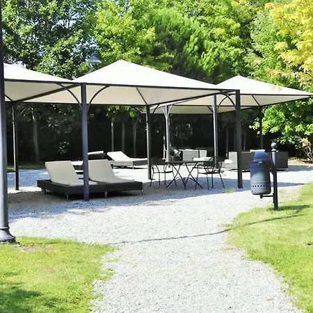 Borgo Del Torchio E6 Nyaraló Manerba del Garda